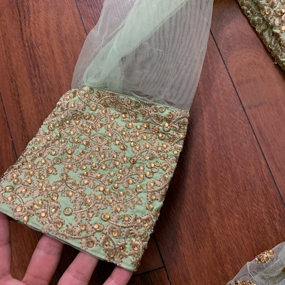 Used like new heavy embellished Indian/Pakistani Lengha party dress - Picture 4 of 8